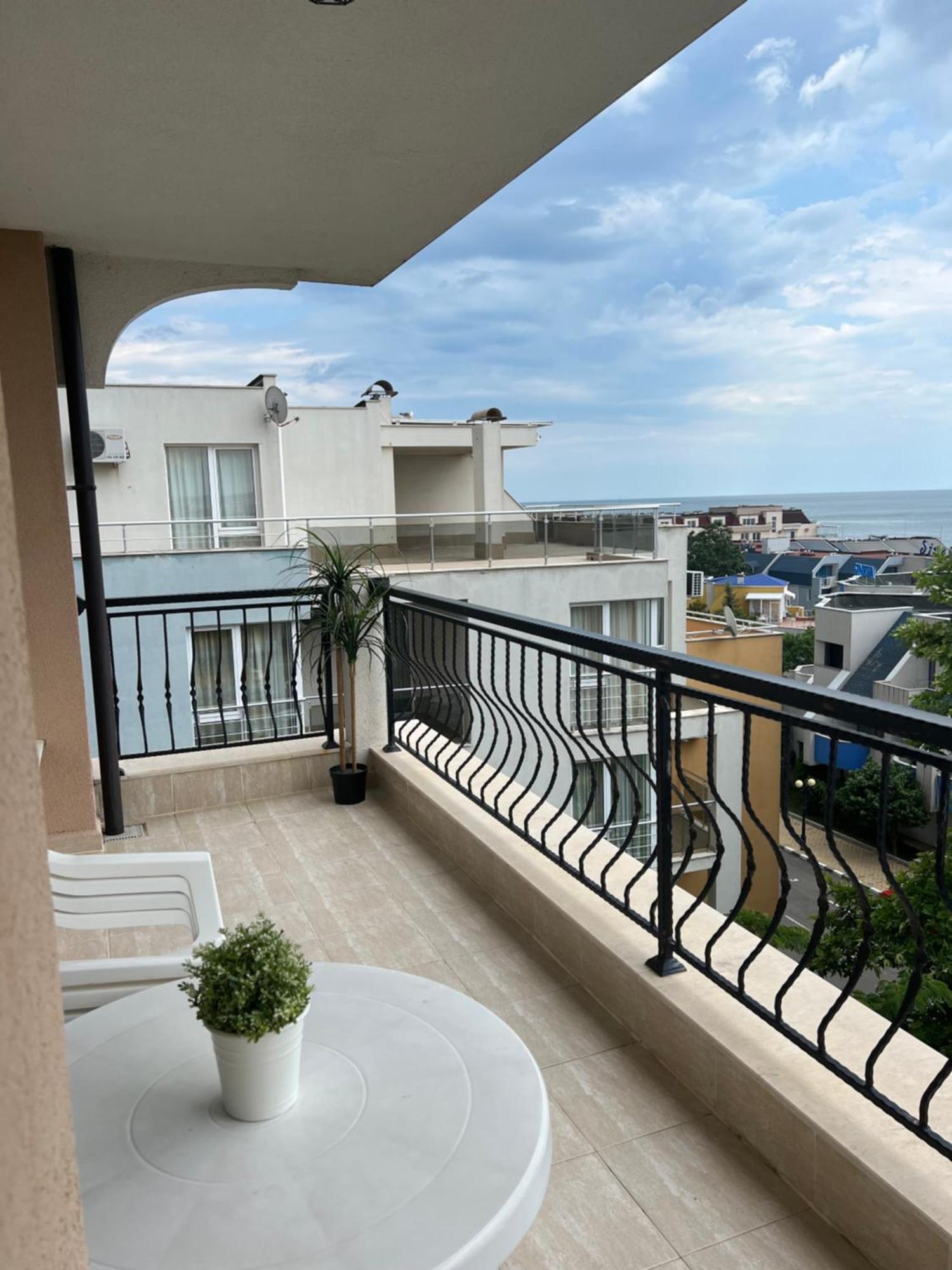 Antorini Apartments Sveti Vlas Exterior foto
